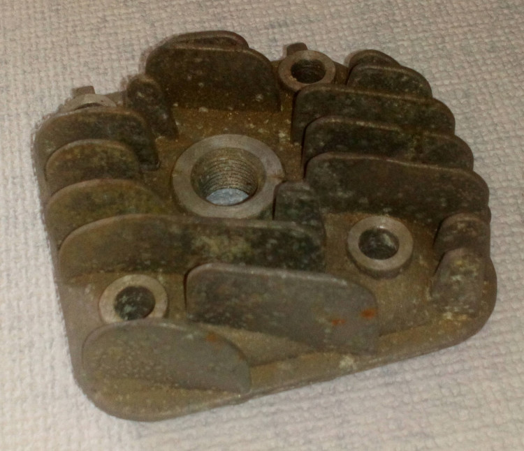 Головка цилиндра 1E40QMB